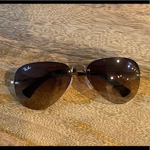Ray Ban Aviator Classic Sunglasses